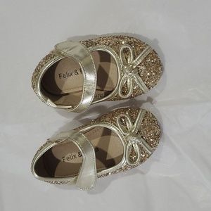 Kids Felix and Flora Gold Ballet Flats - Size 5